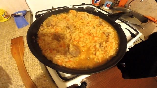 Как правильно приготовить плов из свинины || Где лучше знакомиться с девушками | Приготовление плов смотреть онлайн