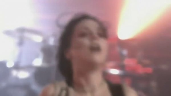Evanescence - Bring Me To Life (Live Zenith Paris - 2004)