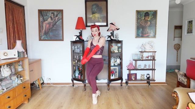 Burlesque Glove Class Burlesque Dance смотреть онлайн