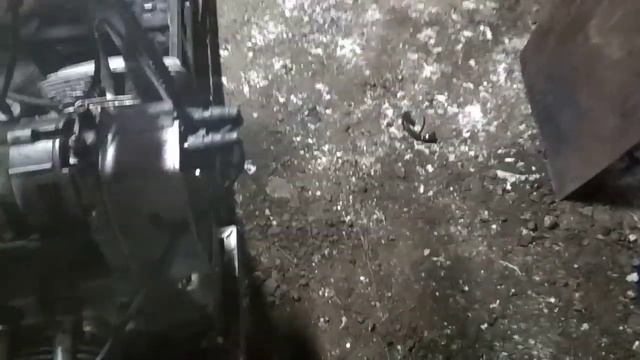 Первый запуск снегохода с двигателем от мотоцикла Днепр смотреть онлайн