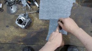 Вырезаем прокладку из паронита