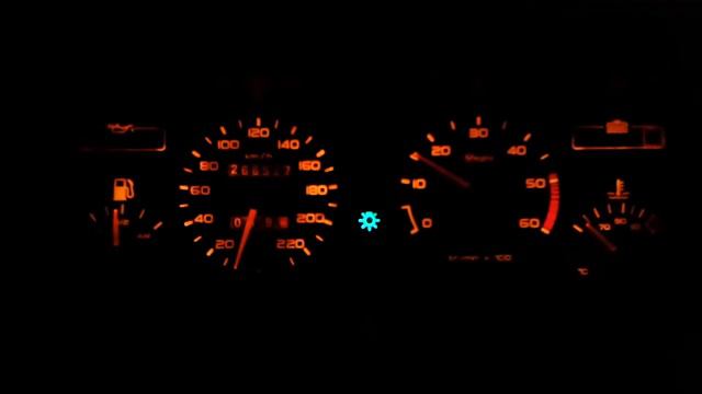 205 Dturbo : démarrage après 1 an d'arrêt avec Pompe a Injection neuve смотреть онлайн