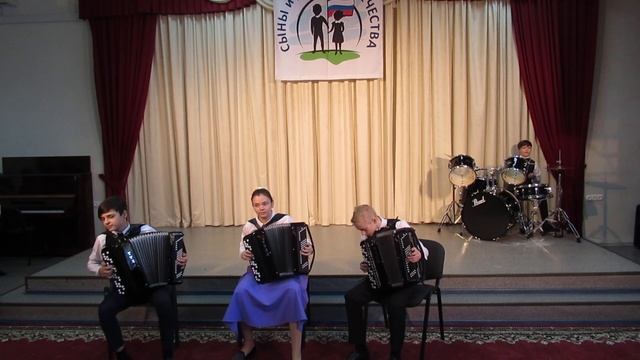 1. "Казаки в Берлине", 2. "В ритме танго" смотреть онлайн