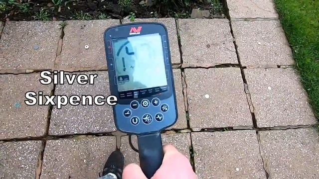 Minelab Equinox 900 Detector Metal ID Target Numbers Functiona Buttons & Settings