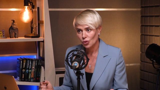 Как женщине не потерять себя в воспитании детей? | Анна Видуецкая смотреть онлайн