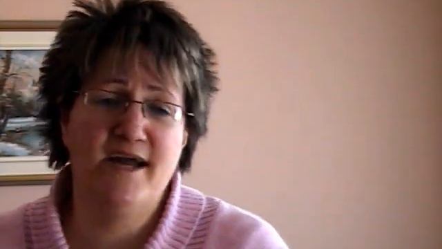 Olivia Newton John's "Deeper than the night" cover.mpg смотреть онлайн