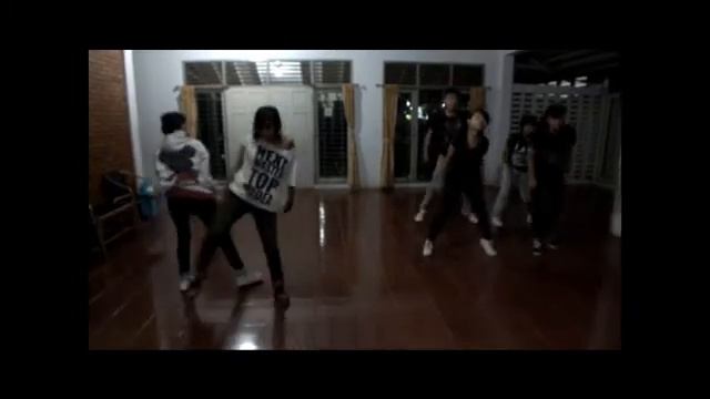 TVXQ - Catch Me Covered by HD Crew смотреть онлайн