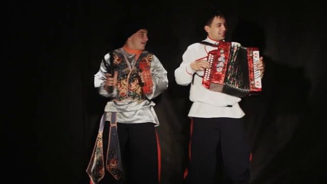 08 ЧАСТУШКИ ПОД ДРАКУ смотреть онлайн