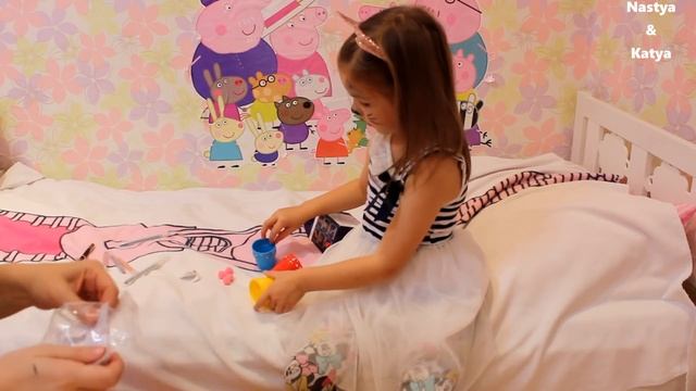 Настя - котенок, делаем аквагрим + показываем фокус для детей )) смотреть онлайн