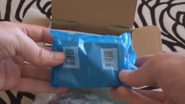 Canon IXUS 220 HS Unboxing and Comparison to IXUS 75 смотреть онлайн