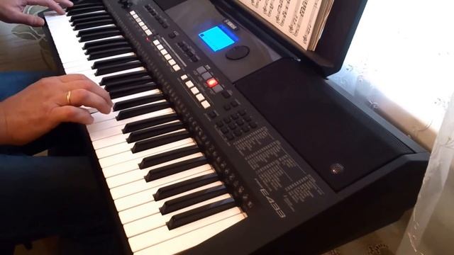 Kaoma Lambada on YAMAHA PSR E 433 смотреть онлайн