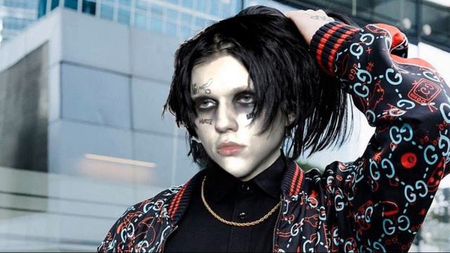 Kai Angel, 9mice - Я РОНЯЮ ЛИПСТИК (Face Cover) смотреть онлайн