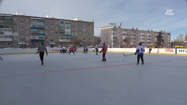 Рождественский хоккей в Актюбе... смотреть онлайн