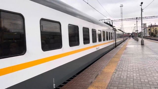 Отправление ЭП2Д 0049 сообщением Тула 1-Курская-Румянцево от станции Серпухов. смотреть онлайн