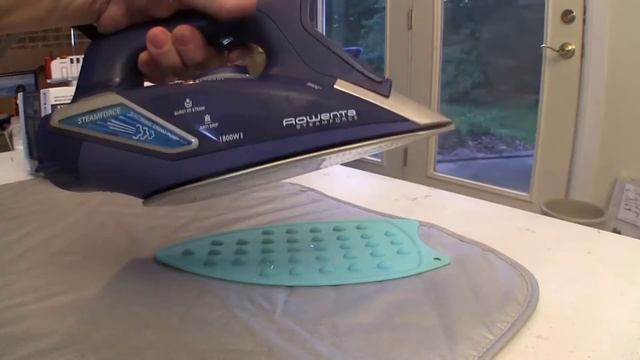 Rowenta Steamforce 1800W Iron Review смотреть онлайн