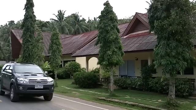 Road to Nai Harn, Phuket (Дорога на Наи Харн) смотреть онлайн