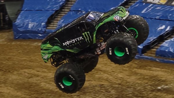Monster Jam Sunrise FL 2021 Фристайл