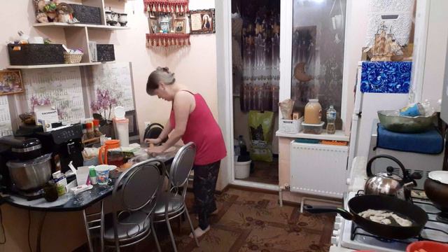 К чаю хрустики , на скорую руку смотреть онлайн