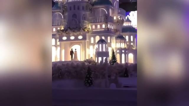 Самый дорогой торт в мире подписываемся на канал заказали в Шымкенте на свадьбу за 175 000 $. смотреть онлайн