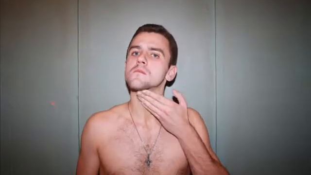 Немного юмора "Вот так надо бриться, МУЖИКИ!".wmv смотреть онлайн