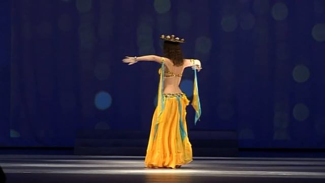 Ксения c подносом смотреть онлайн