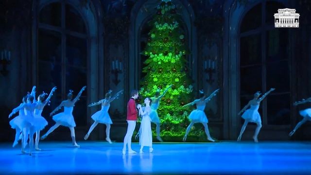 Щелкунчик YouTube смотреть онлайн