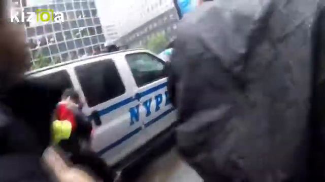 Joey Gibson and Patriot Prayer Crew Lie to NYPD about Assault смотреть онлайн