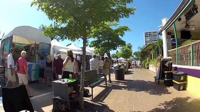 Siesta Fiesta смотреть онлайн