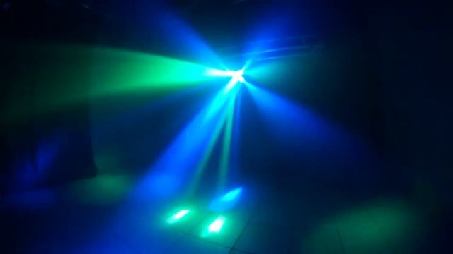 Colorstage 4 EYES SQUARE смотреть онлайн