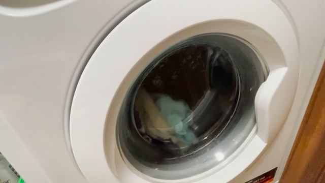 Звуки стиральной машинки и душа / шум стиралки и душа для сна - 1 ч. версия - без разговоров - ASMR смотреть онлайн