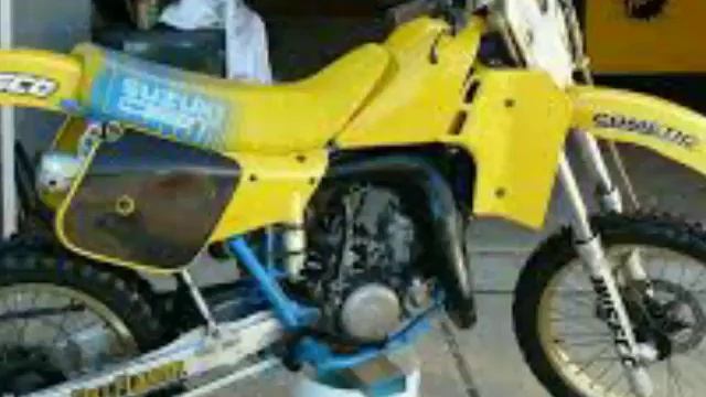 suzuki rm 1970-2000 30 years of suzuki смотреть онлайн