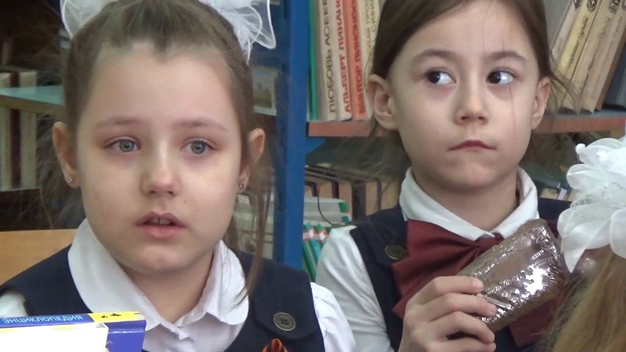 Акция 'Блокадный хлеб' в школе №105 имени Героя России Ивана Шелохвостова (г. Новосибирск) смотреть онлайн
