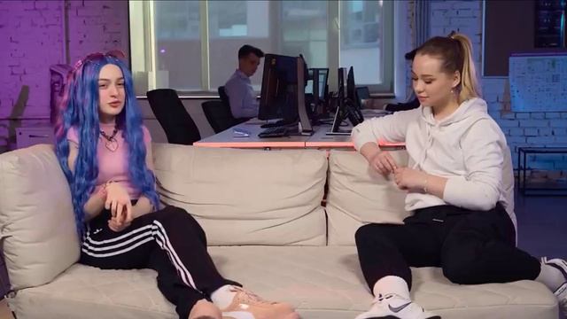 КАК Я ПОЗНАКОМИЛСЯ С МЭЙБИ БЭЙБИ | Обзор на Мэйби Бэйби смотреть онлайн