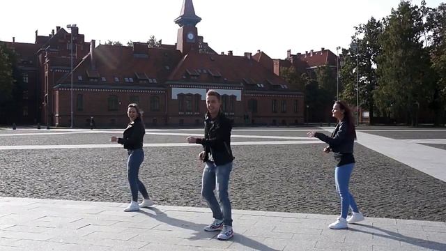 ZUMBA - ROMEO SANTOS - IMITADORA (BACHATA) смотреть онлайн