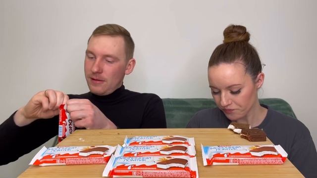 МУКБАНГ КИНДЕР ЛОМТИКИ КИНДЕР БУЭНО ЧЕЛЛЕНДЖ ответы на вопросы MUKBANG KINDER SLICES BUENO CHALLENG смотреть онлайн