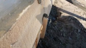 Фундамент под забор - забор из профнастила своими руками