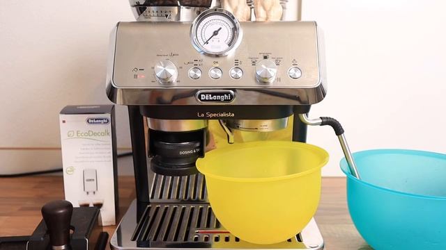 How to Descale the Delonghi La Specialista Arte EC9155 смотреть онлайн