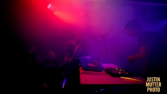 Borgore --Someone Else's ft. Adi Ulmansky (Corvex Remix) смотреть онлайн