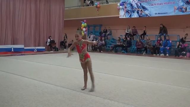 Баженова Екатерина, 2004, Ижевск Металлист, скакалка, Юные Грации, Ижевск, 13 12 2014 смотреть онлайн