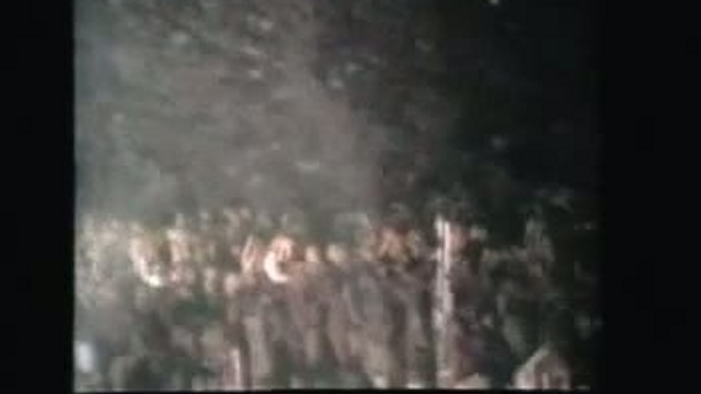 3.The Posters Came From The Walls смотреть онлайн