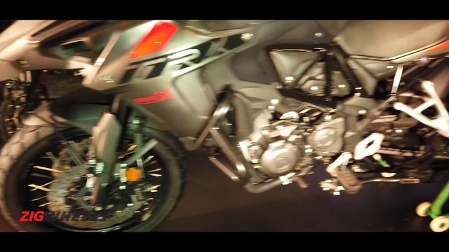 Benelli TRK 502 & TRK 502 X Launched | First Look | ZigWheels.com смотреть онлайн