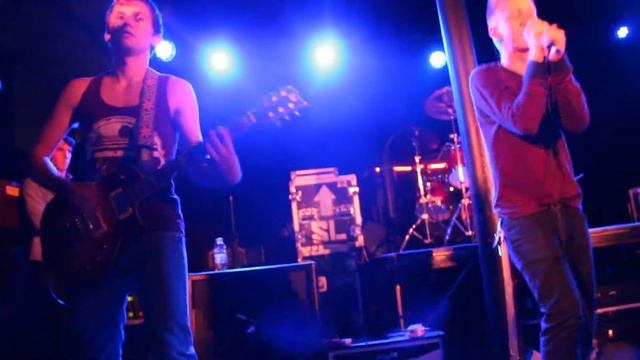 Broken City Skies - Don't You Dare Let Go (live at station 4) смотреть онлайн