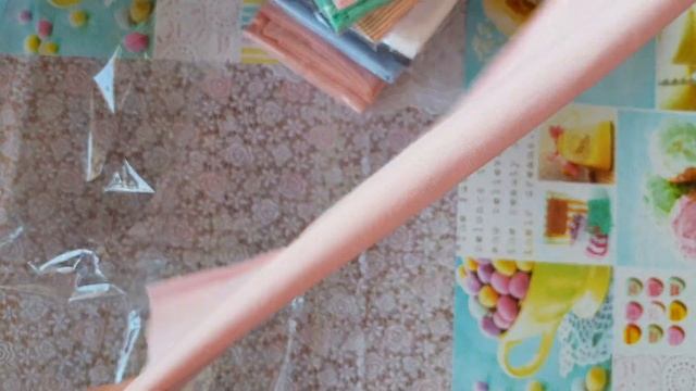 Распаковка посылки со всякими швейными нужностями смотреть онлайн