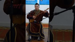 Монгольское горловое пение