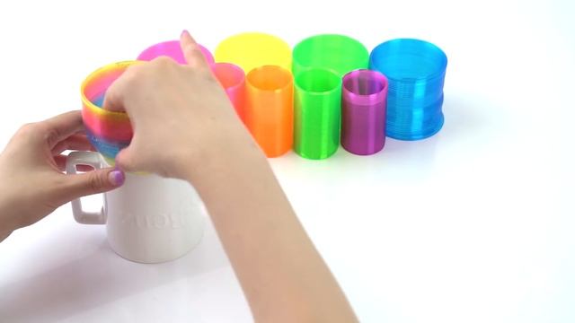 RAINBOW SLINKY How to play slinky Spring Toy Kids Toys