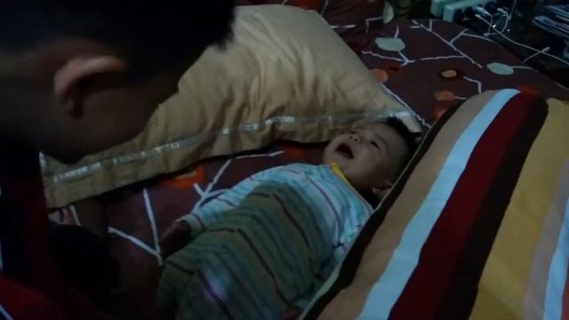 Big bro massages his little brother смотреть онлайн