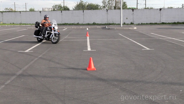 Как научиться ездить на мотоцикле? Говорит ЭКСПЕРТ смотреть онлайн