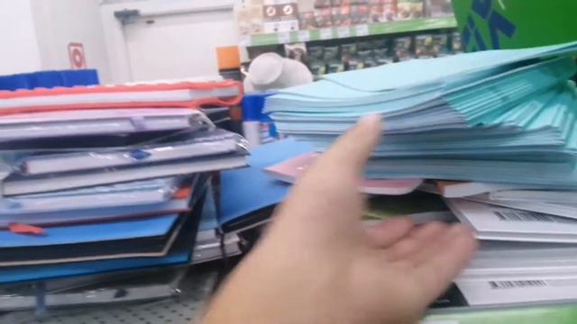 Как выглядит 100 штук тетрадей в реальной жизни смотреть онлайн