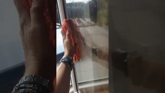 универсальная салфетка смотреть онлайн