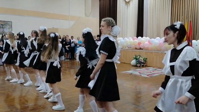 Флешмоб выпускников средней школы №2 г. Солигорска смотреть онлайн